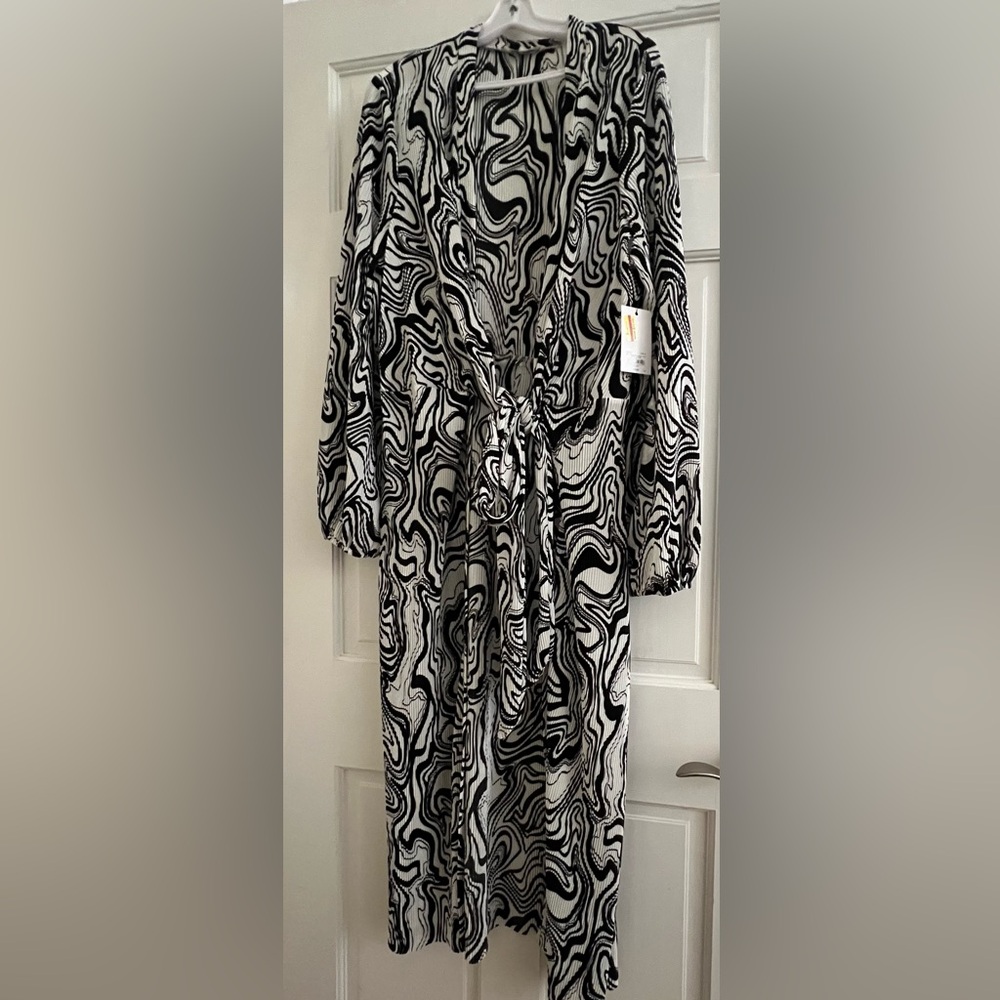 Maxi Coverup Duster with Long sleeves SIZE XL